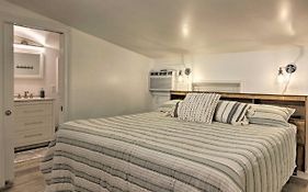 Scenic Hendersonville Escape - Pets Welcome!
